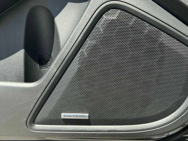 Used 2025 Gray Subaru Limited image 25