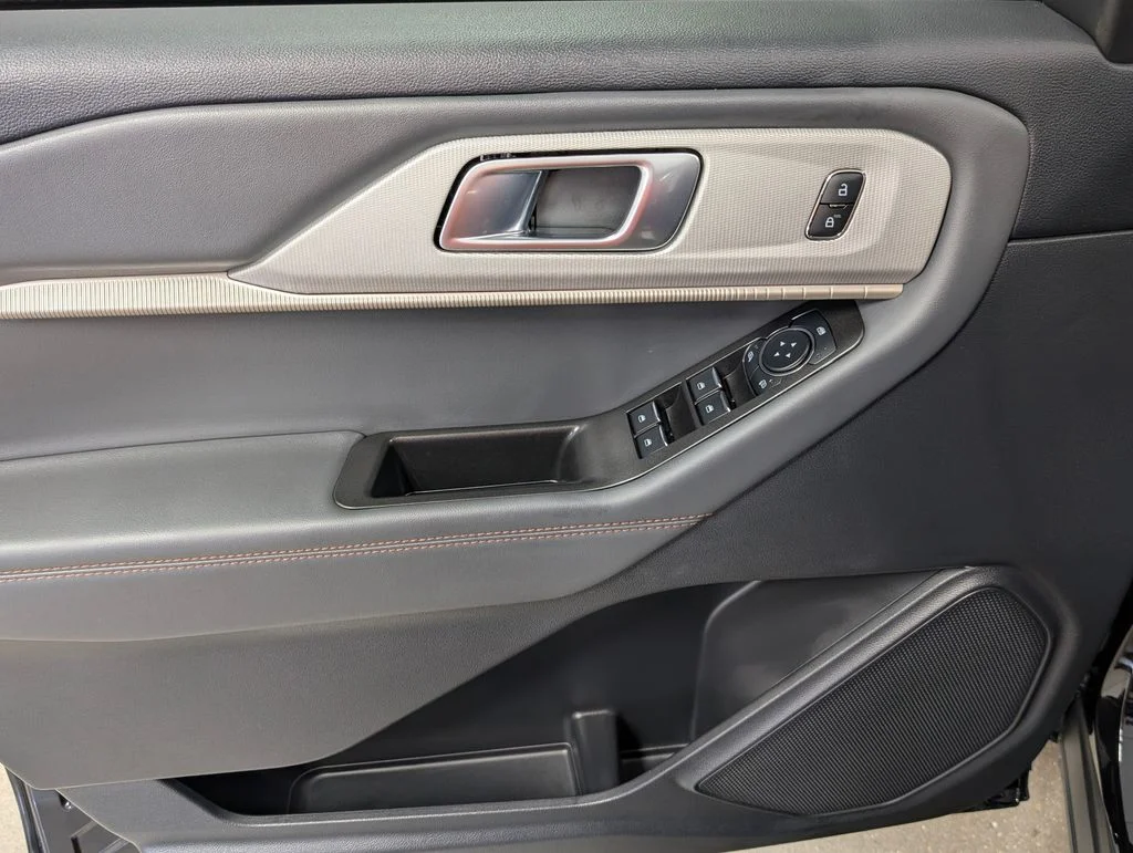 New 2026 Agate Black Metallic Ford Active image 10