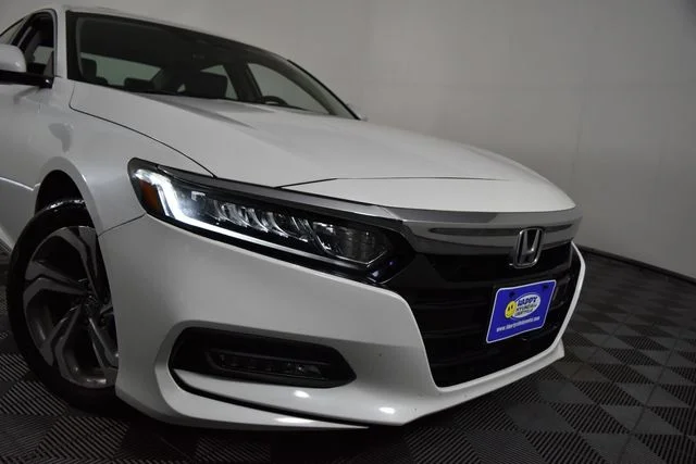 Used 2018  Honda EX-L image 2