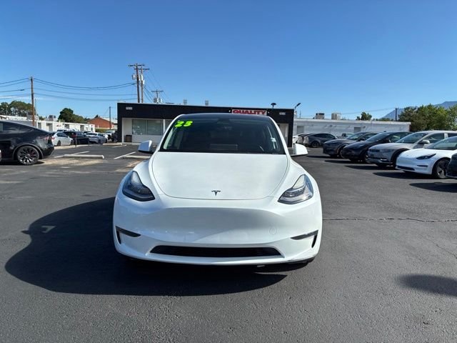 Used 2023  Tesla Long Range image 2