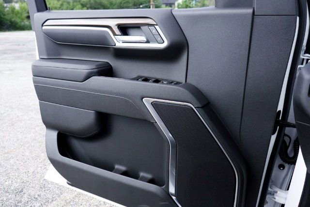 2026 Chevrolet Silverado 1500 LT - Photo 12