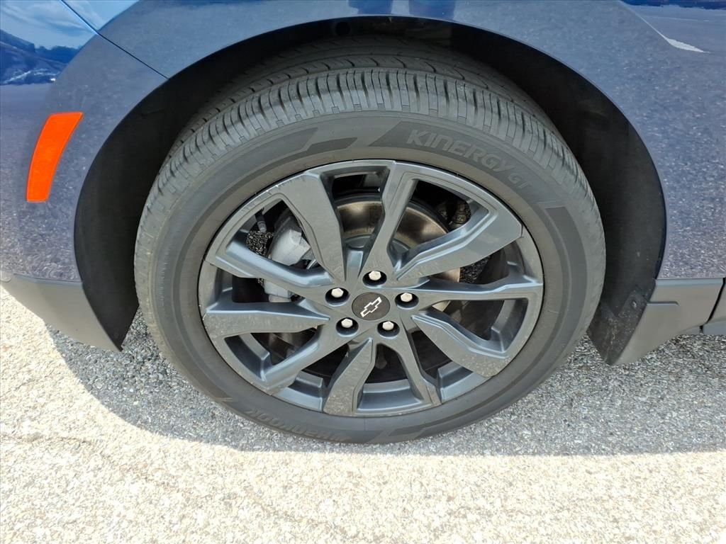 Used 2022 Blue Chevrolet RS image 11