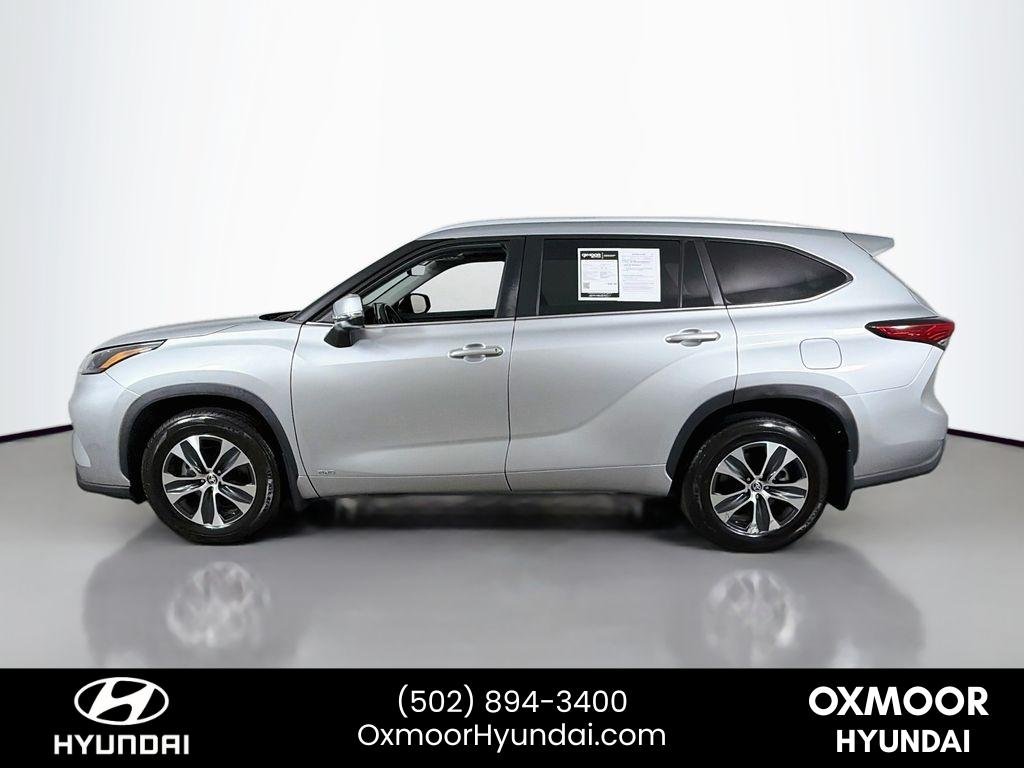 Used 2023 Celestial Silver Metallic Toyota Hybrid XLE image 4