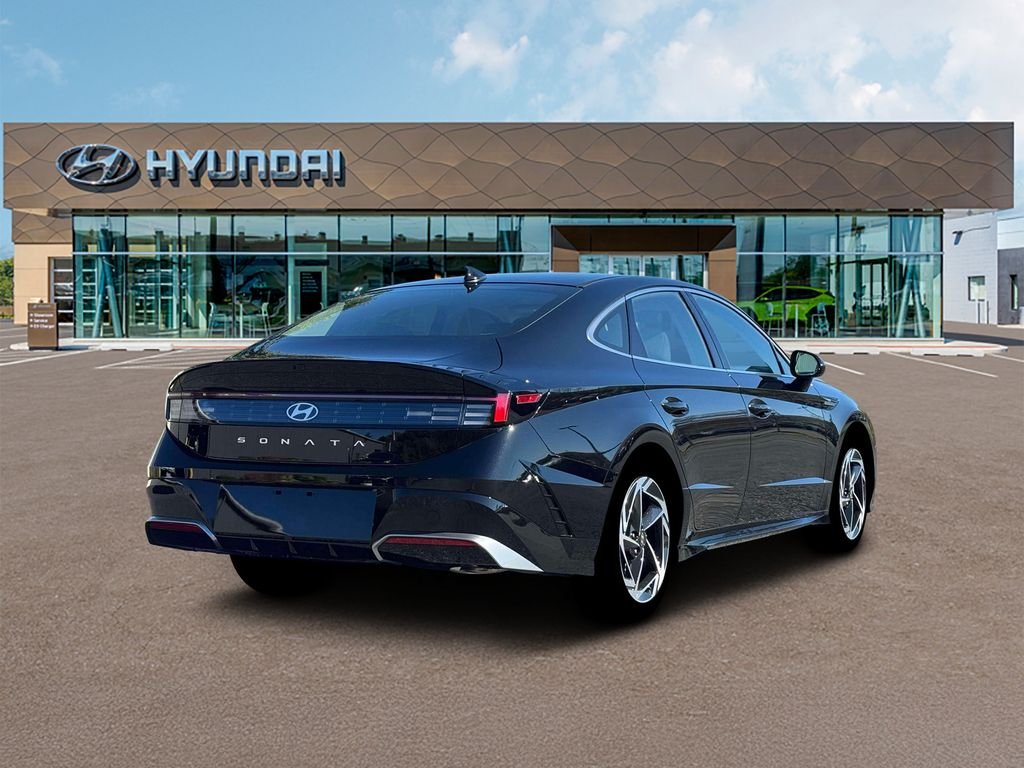 New 2026 Black Hyundai SEL Sport image 7