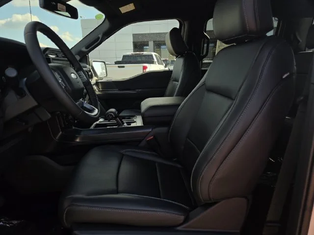 New 2026 Star White Metallic Tri-Coat Ford Lariat® image 31