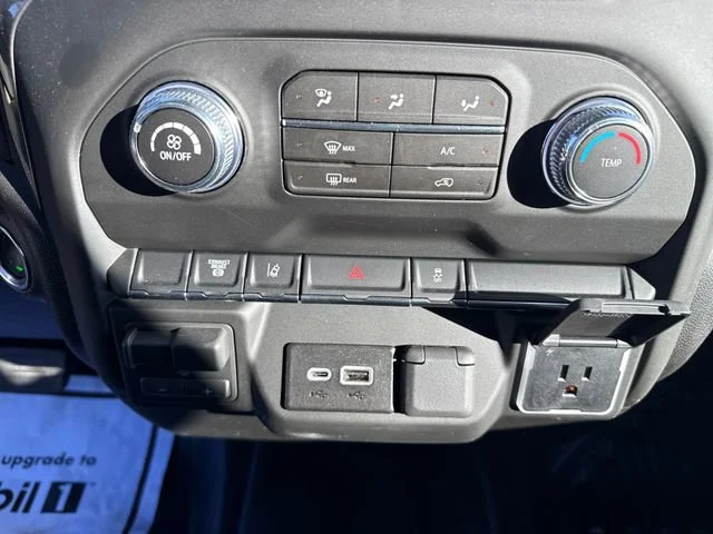 2026 GMC Sierra 3500 Chassis Cab Pro - Photo 18