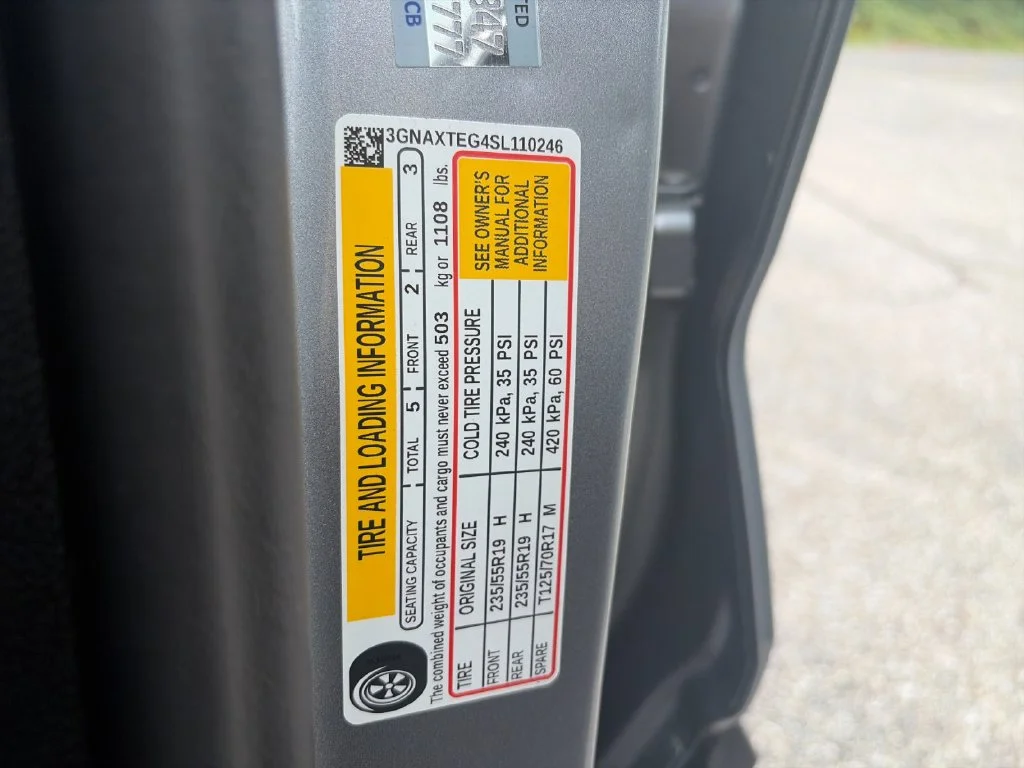 Used 2025 Gray Chevrolet RS image 35