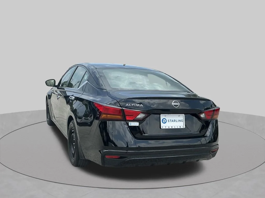 Used 2024 Black Nissan 2.5 S image 8