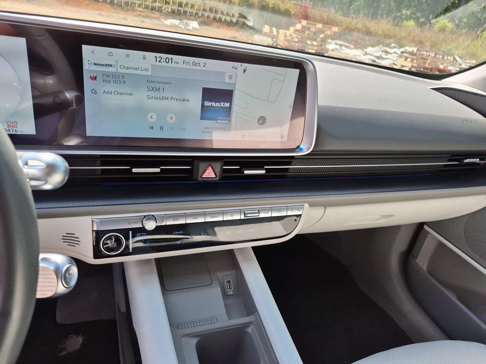Used 2024 Serenity White Hyundai SEL image 23