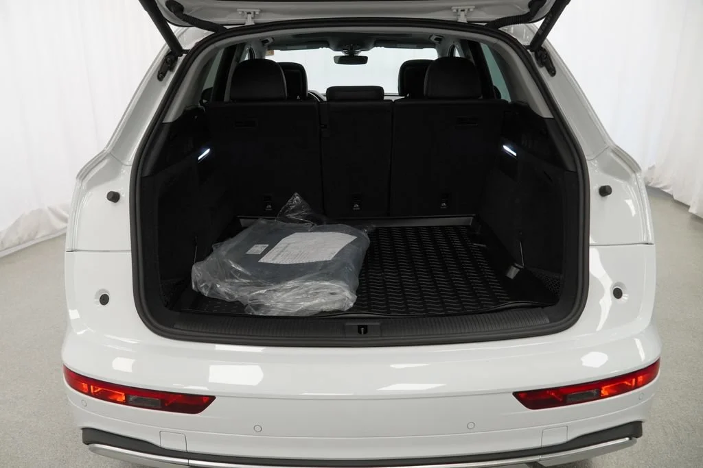 Used 2023 White Audi Premium image 27
