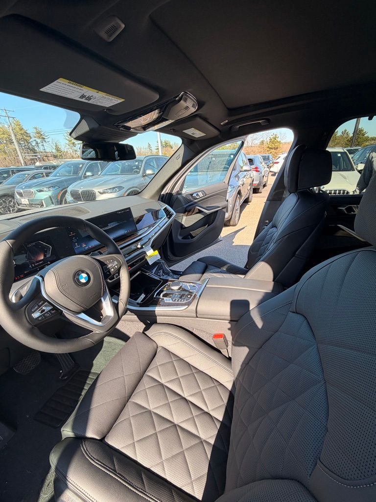 New 2026 Skyscraper Grey Metallic BMW xDrive40i image 5