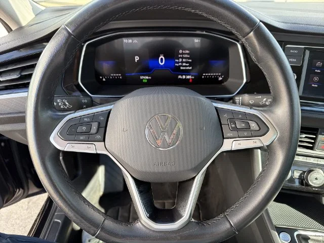 Certified Used 2024  Volkswagen 1.5T SE image 22