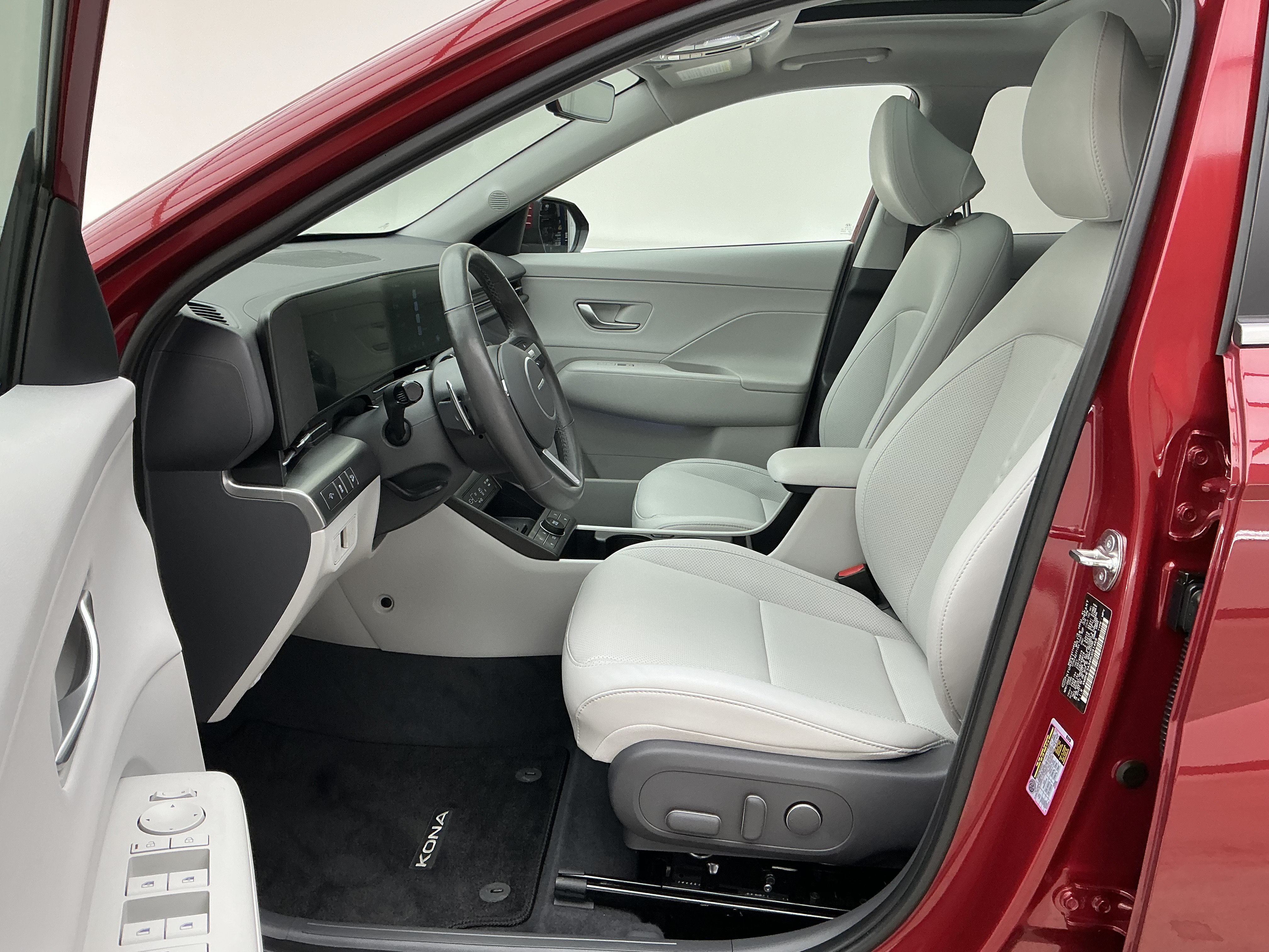 Used 2024 Ultimate Red Metallic Hyundai Limited image 17