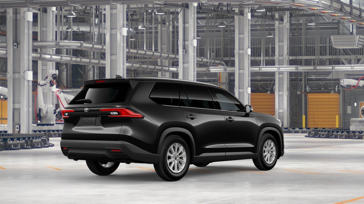 New 2026 Midnight Black Metallic Toyota XLE image 10