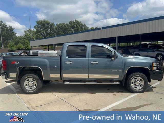 Used 2007 Blue Granite Metallic Chevrolet LTZ image 6