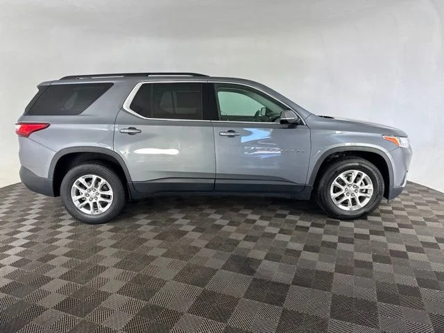 Used 2019 Gray Chevrolet 3LT image 5
