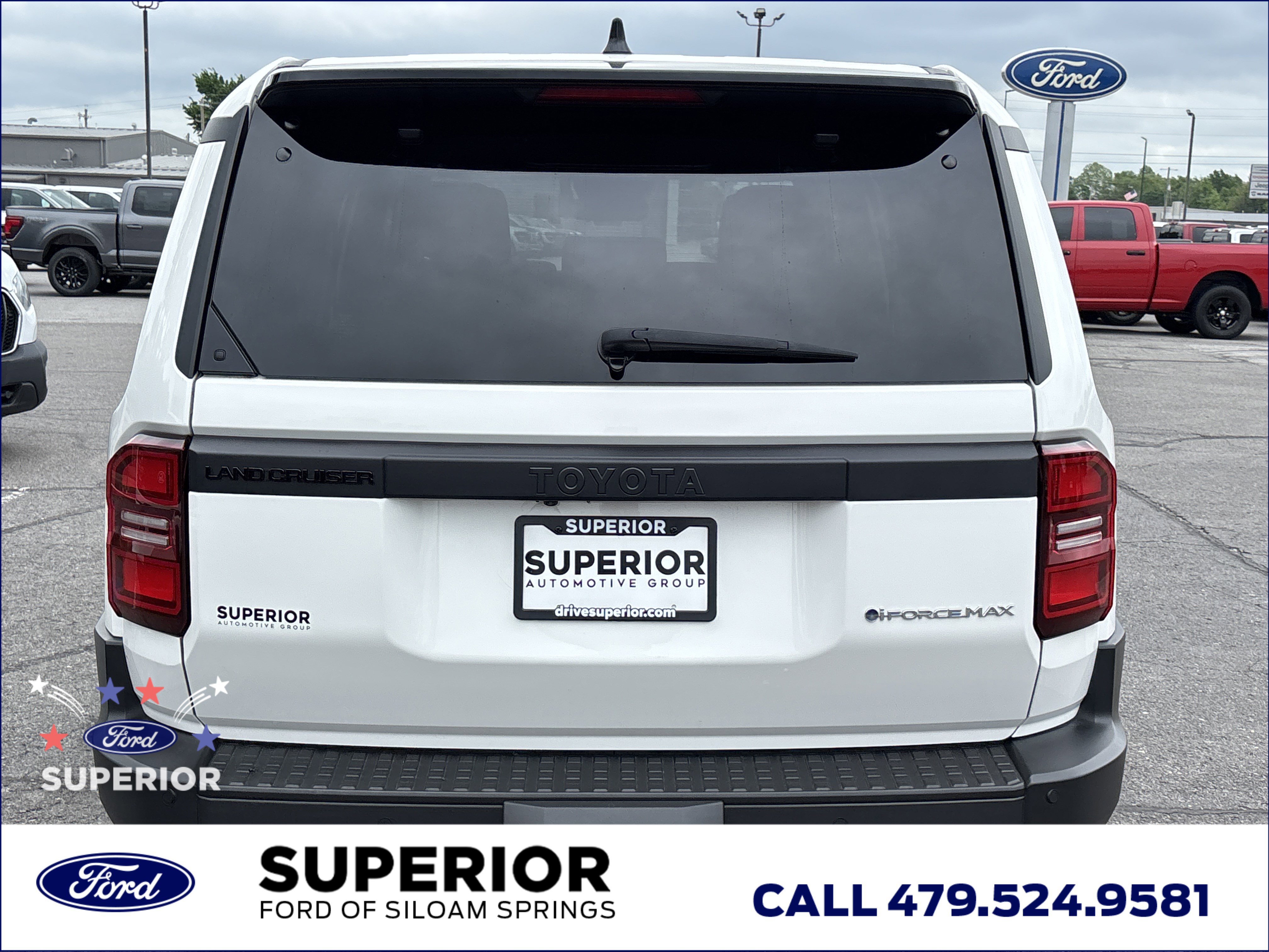 Used 2025 White Toyota  image 5