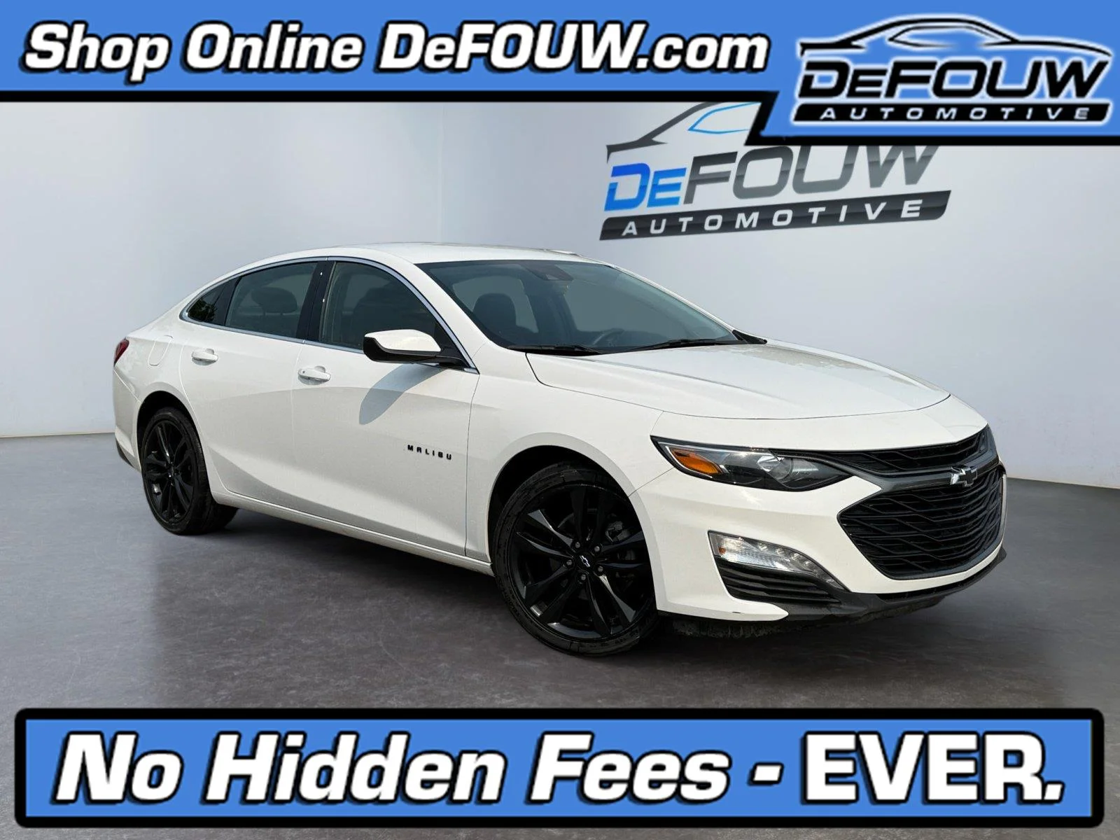 Used 2024 Summit White Chevrolet 1LT image 1