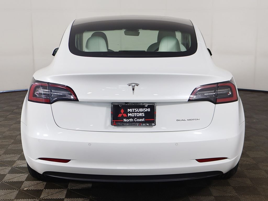Used 2022 White Tesla Long Range image 13