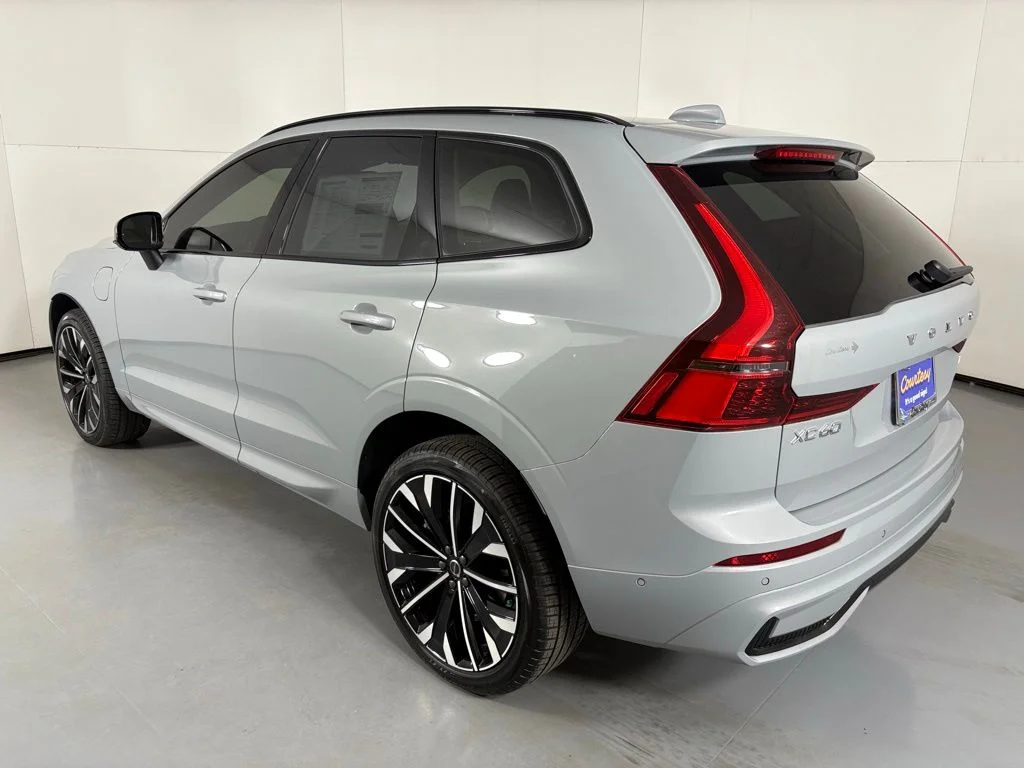 New 2026 Vapour Grey Volvo Ultra image 6