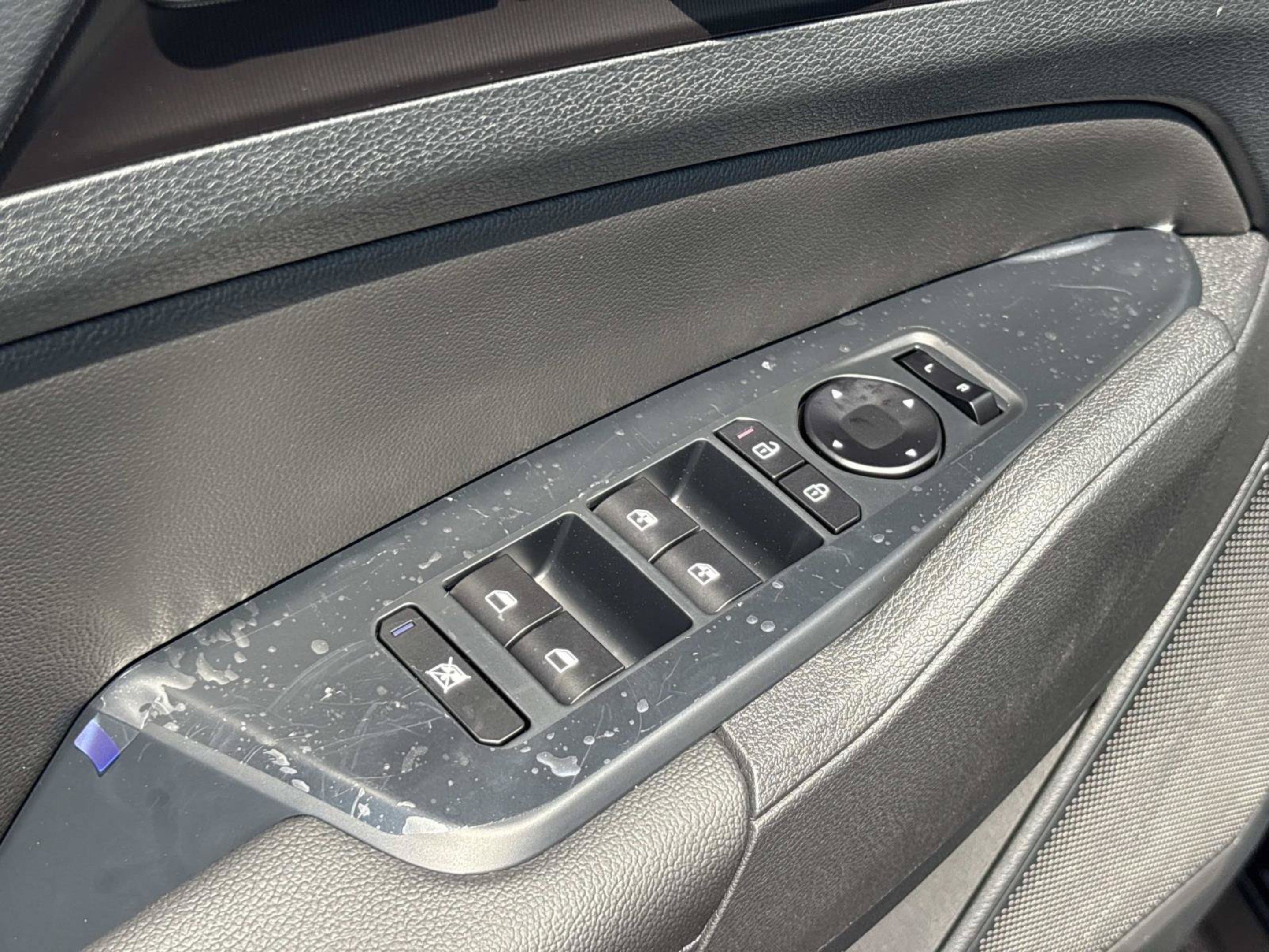 New 2026 Ebony Black Kia EX image 21