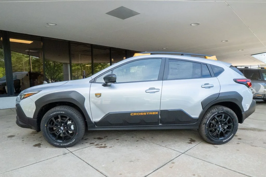 New 2026 ICE SILVER METALLIC Subaru Wilderness image 4