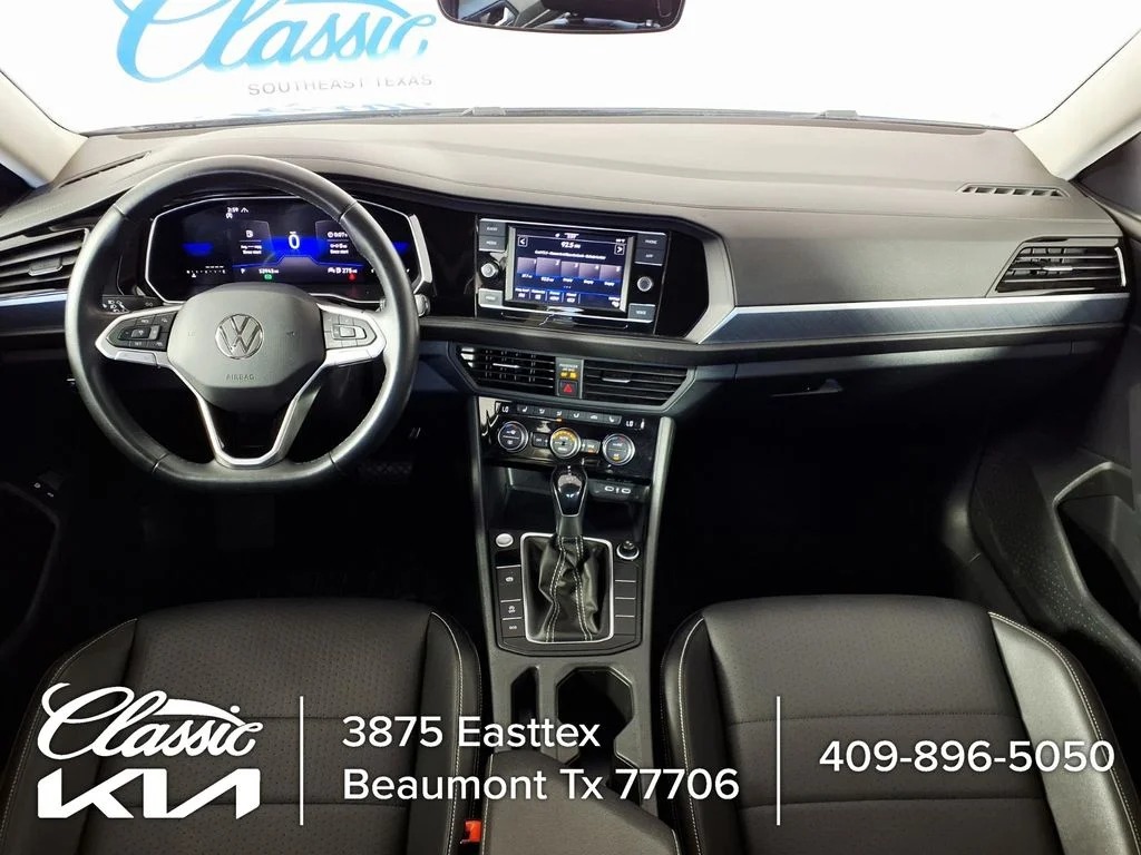 Used 2024  Volkswagen 1.5T SE image 13