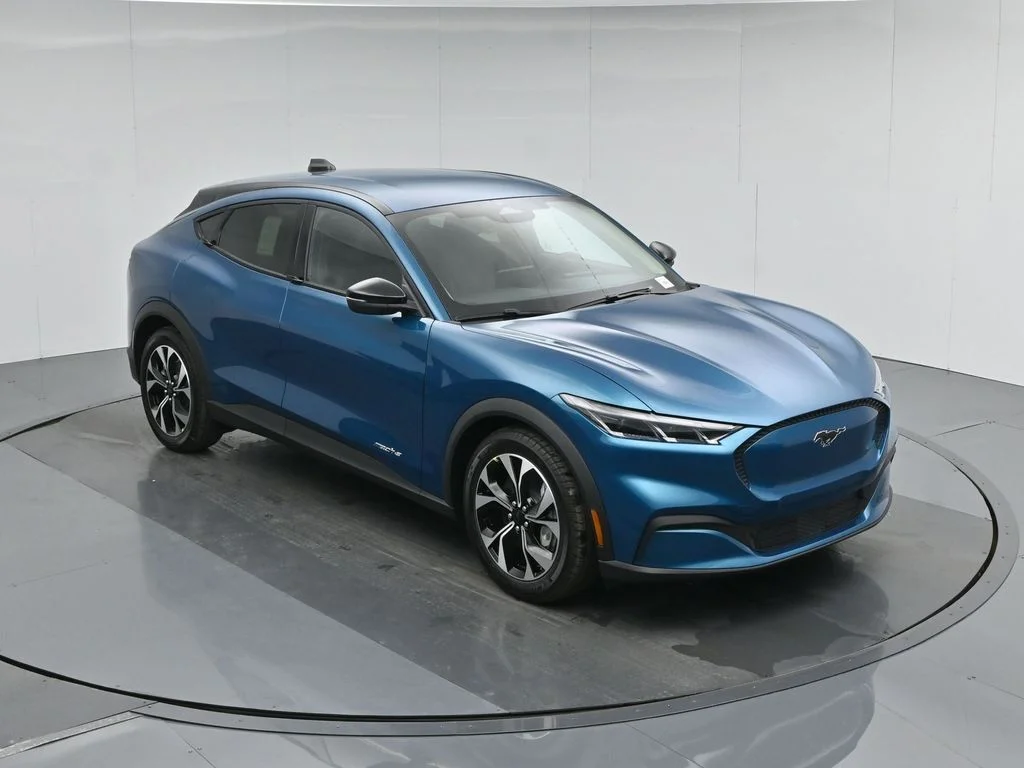 New 2026 Adriatic Blue Metallic Ford Select image 36