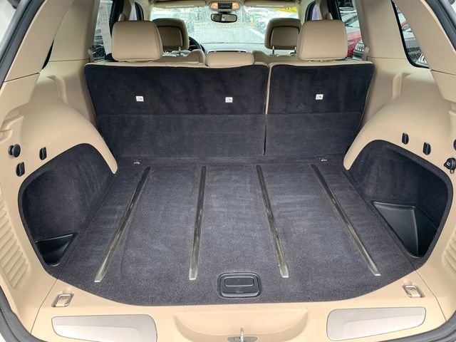 Used 2017 White Jeep Limited image 6