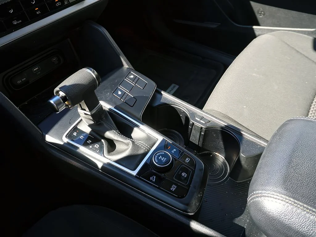 2023 Kia Sportage LX - Photo 27