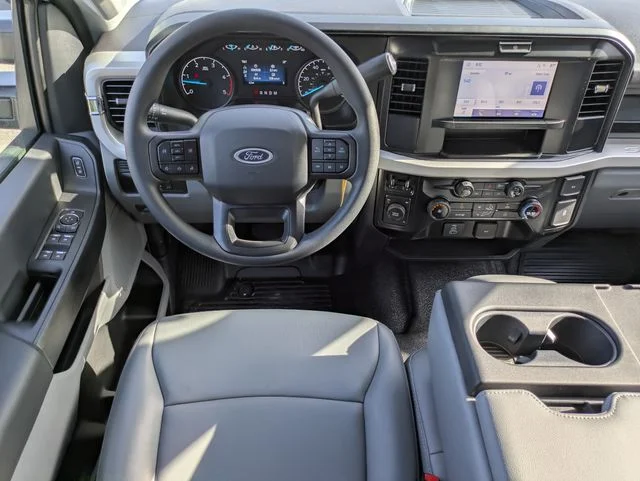 New 2026 Oxford White Ford F-450® XL image 15