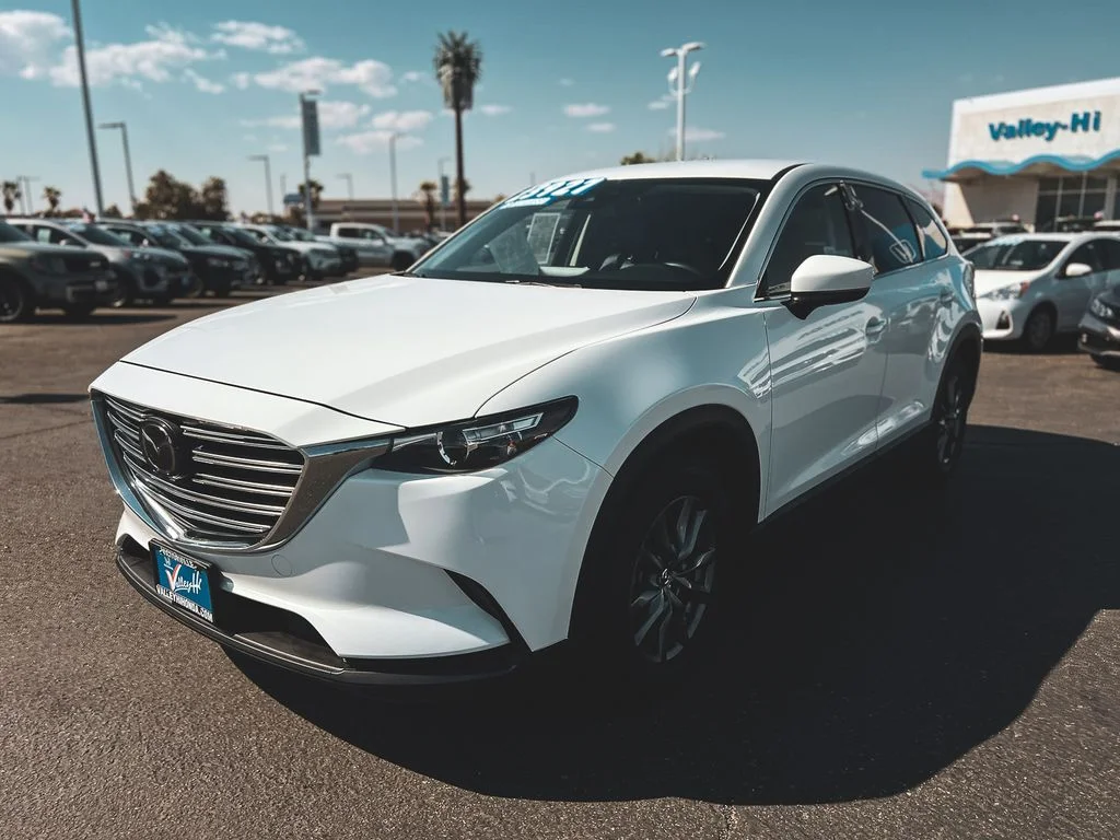 Used 2022 White Mazda Touring image 4