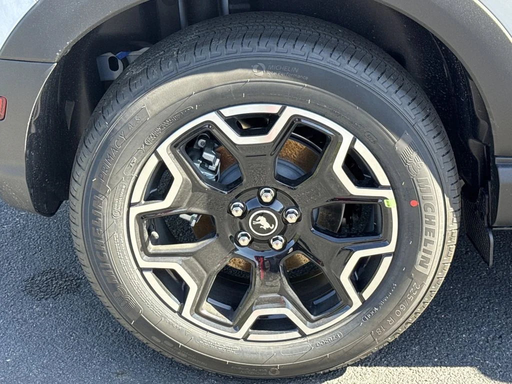 New 2026 White Ford Outer Banks image 17