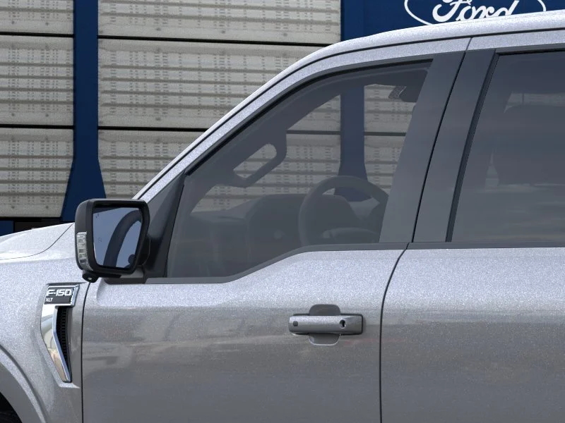 New 2026 Carbonized Gray Metallic Ford XLT image 20