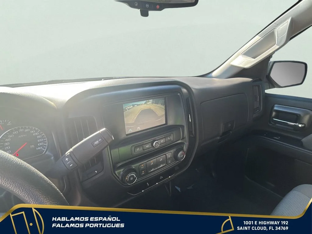 Used 2019 SILVER ICE METALLIC Chevrolet Custom image 17