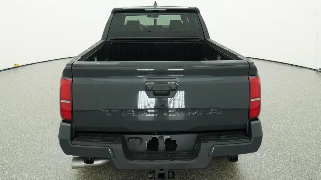 New 2026 Underground Toyota SR5 image 5