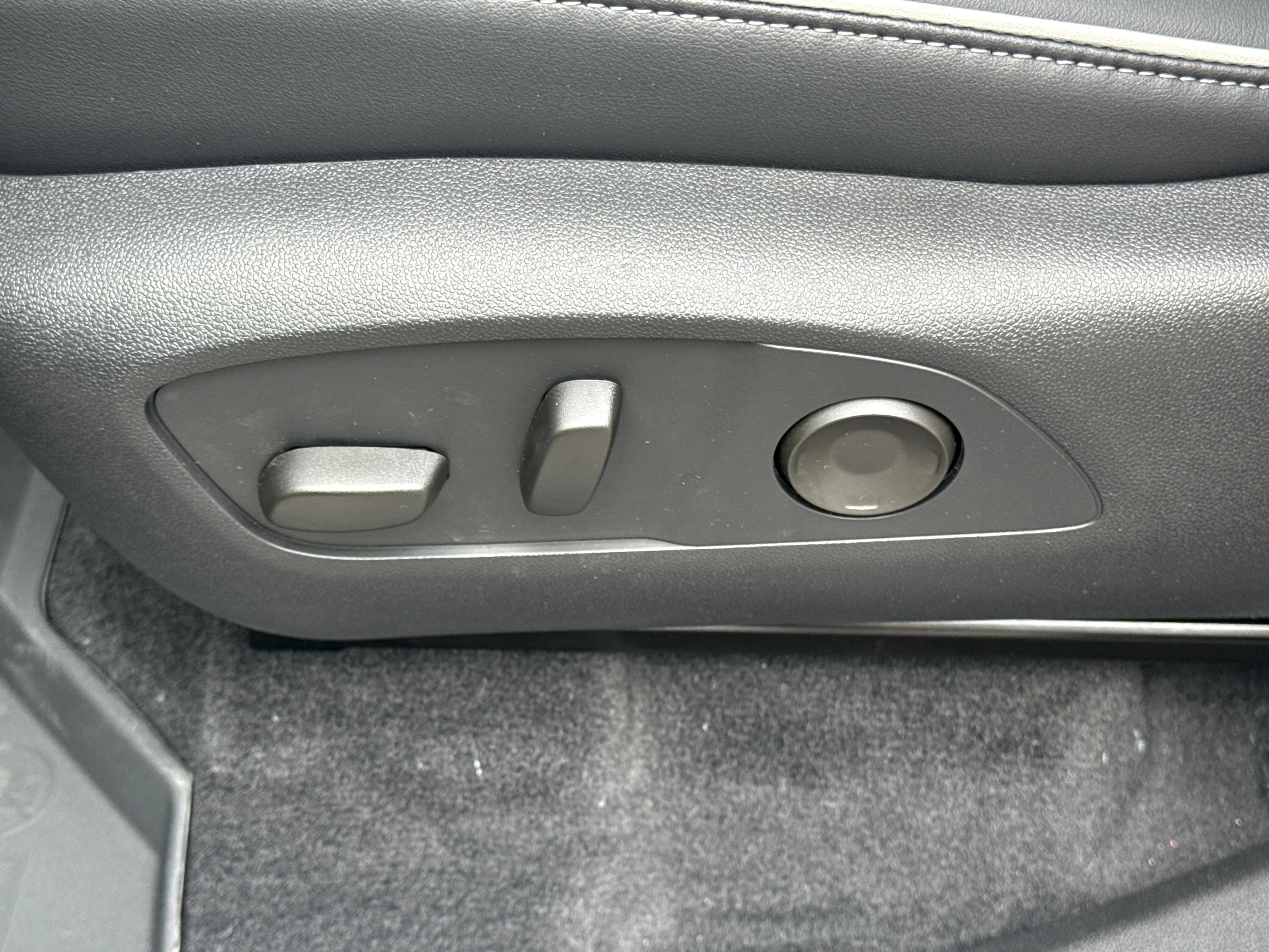 New 2026 Moonstone Gray Metallic Buick Sport Touring AWD image 18