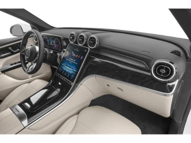 Used 2024 Black Mercedes-Benz GLC 300 image 18