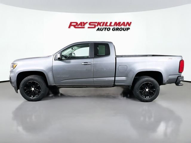 Used 2022 Gray Chevrolet LT image 4