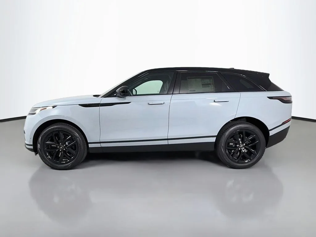 New 2026 Arroios Grey Land Rover S image 8