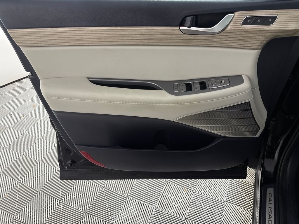 2022 Hyundai Palisade Limited - Photo 10