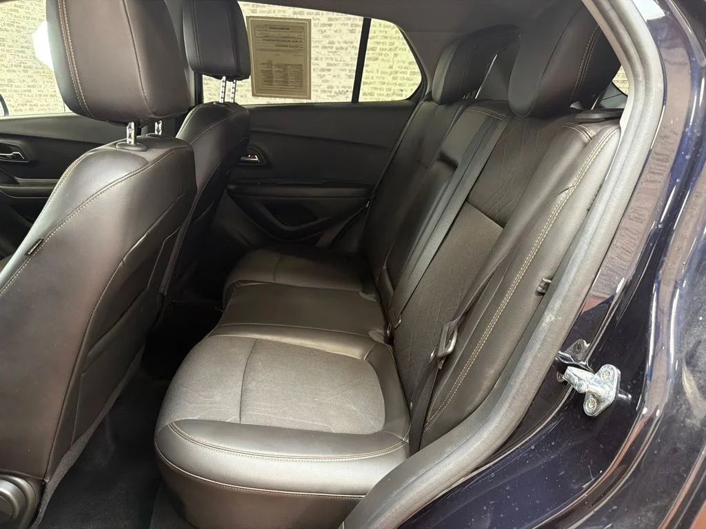 Used 2022 Blue Chevrolet LT image 14