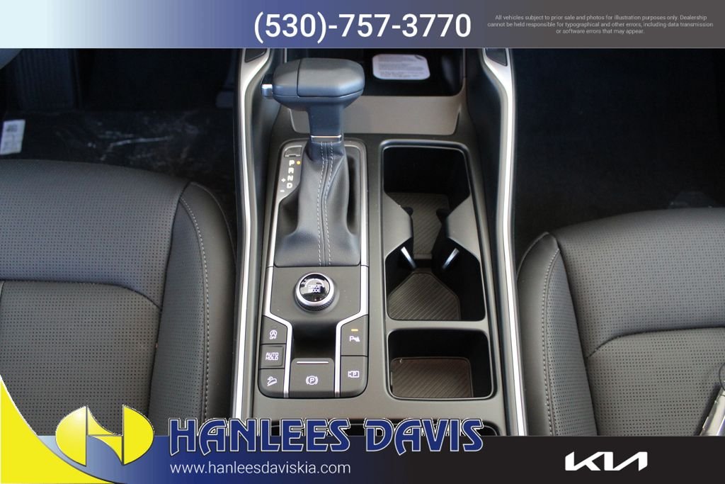 New 2026 Ivory Silver Kia S image 18