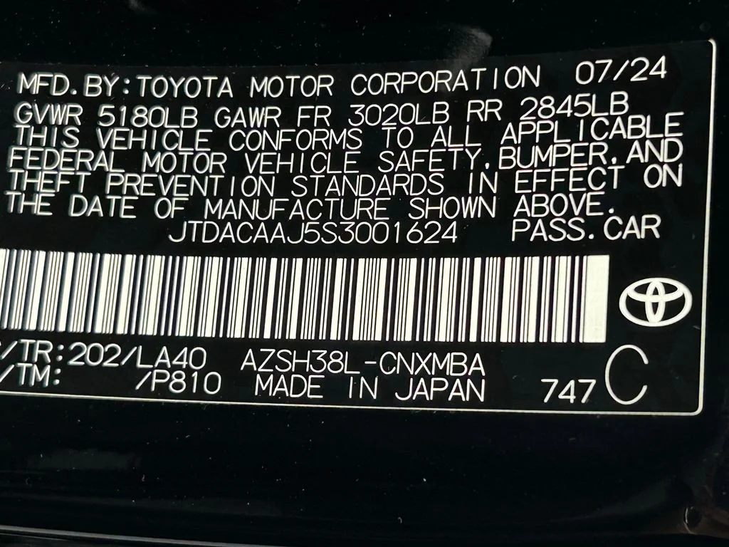 Used 2025 Black Toyota XLE image 22