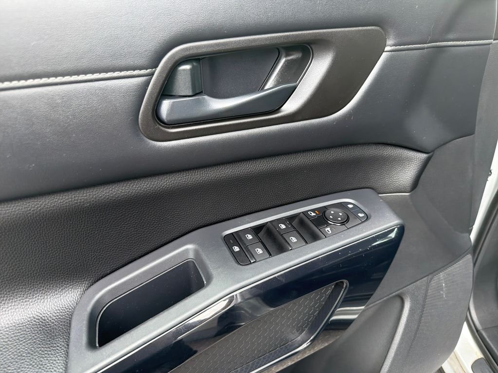 Used 2024 Silver Nissan SV image 19