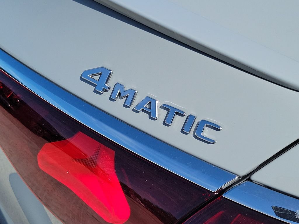 New 2027 MANUFAKTUR Alpine Grey Mercedes-Benz E 450 image 7