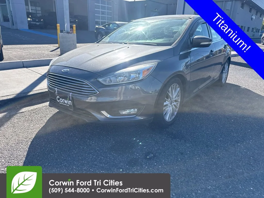 Used 2015 Gray Ford Titanium image 4
