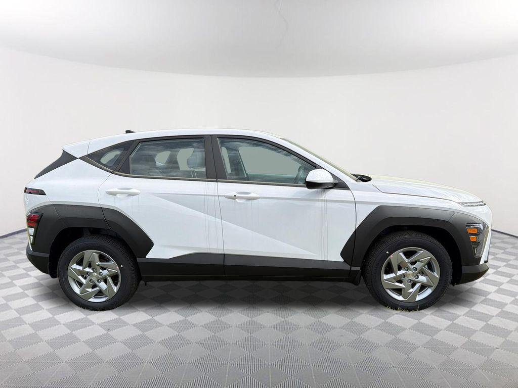 New 2026 White Hyundai SE FWD image 4