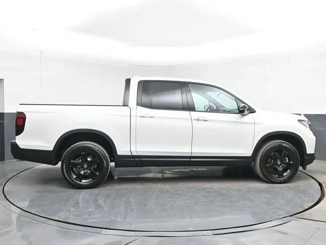 New 2026 Platinum White Pearl Honda Black Edition image 14