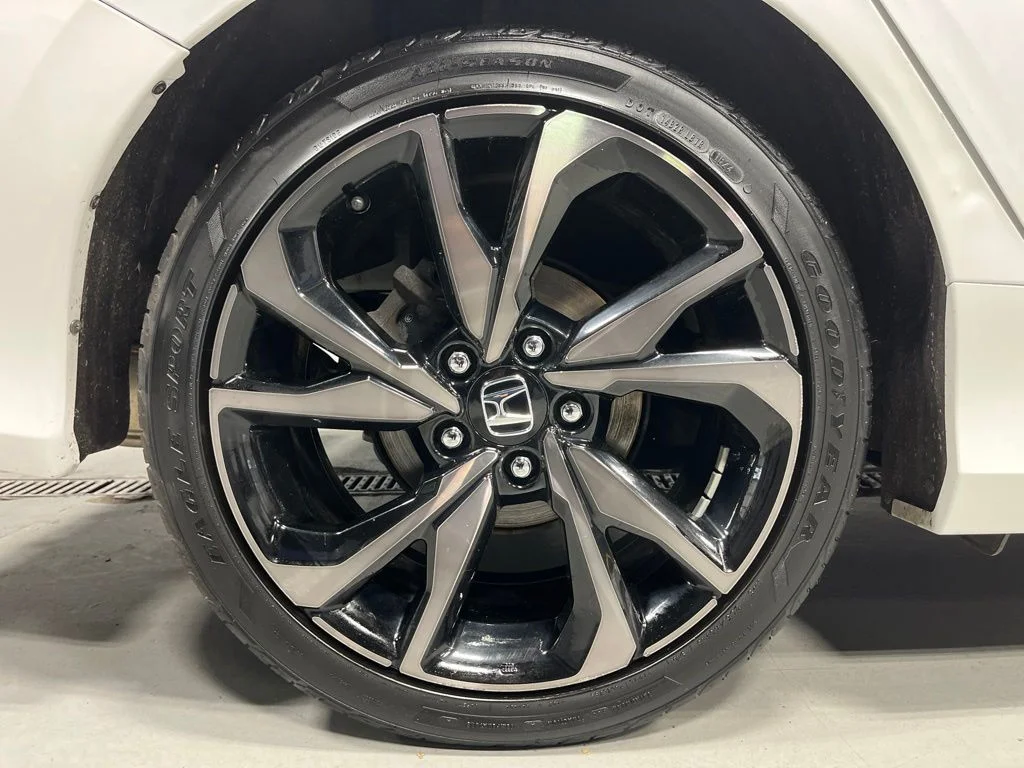 Certified Used 2020 Platinum White Pearl Honda Sport image 35